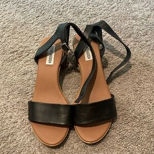 Steve Madden tiny heels